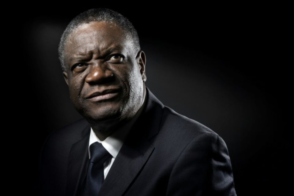 1161010-recompense-par-le-prix-nobel-de-la-paix-2018-le-gynecologue-congolais-denis-mukwege-a-paris-le-24-oc